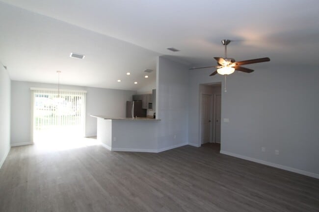 Building Photo - Spacious 3-Bedroom Home with No HOA, Pet-Friendly & Natural Gas – Summerfield Living