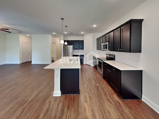 Building Photo - 6202 Little Blf Cir
