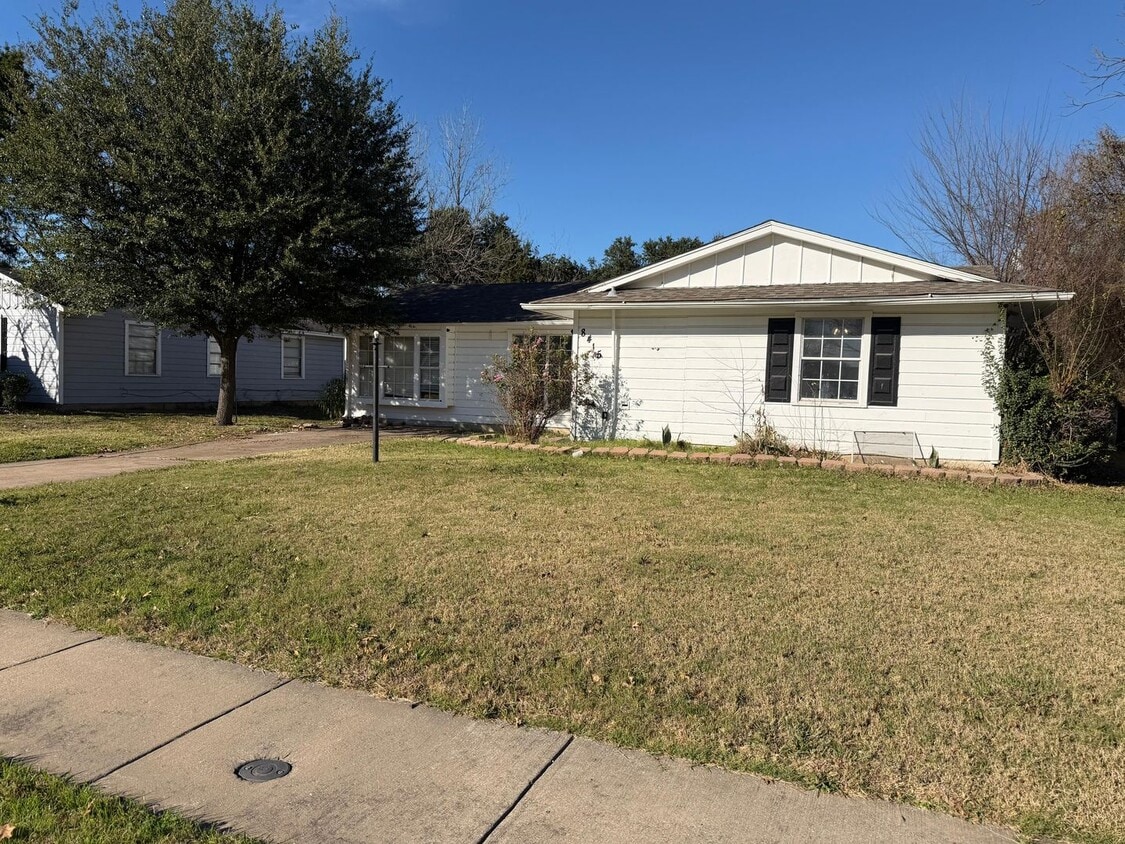 Photo - 8415 Glen Regal Dr (Dallas, TX)