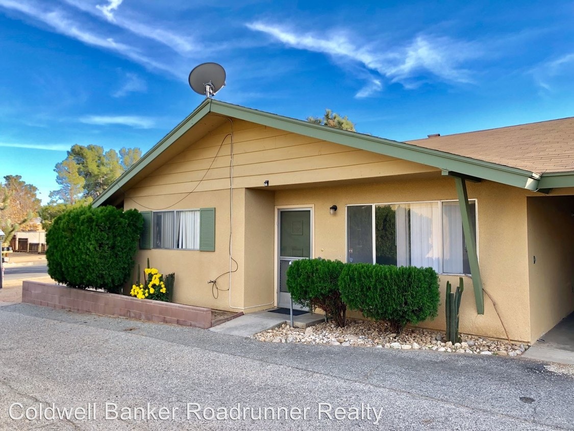 7400 Cherokee Trail, Yucca Valley, CA 92284 Condo for Rent in Yucca
