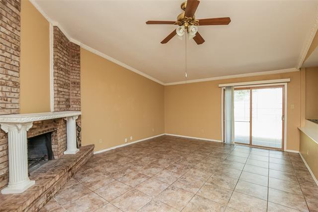 Foto del edificio - 4029 Blue Flag Ln