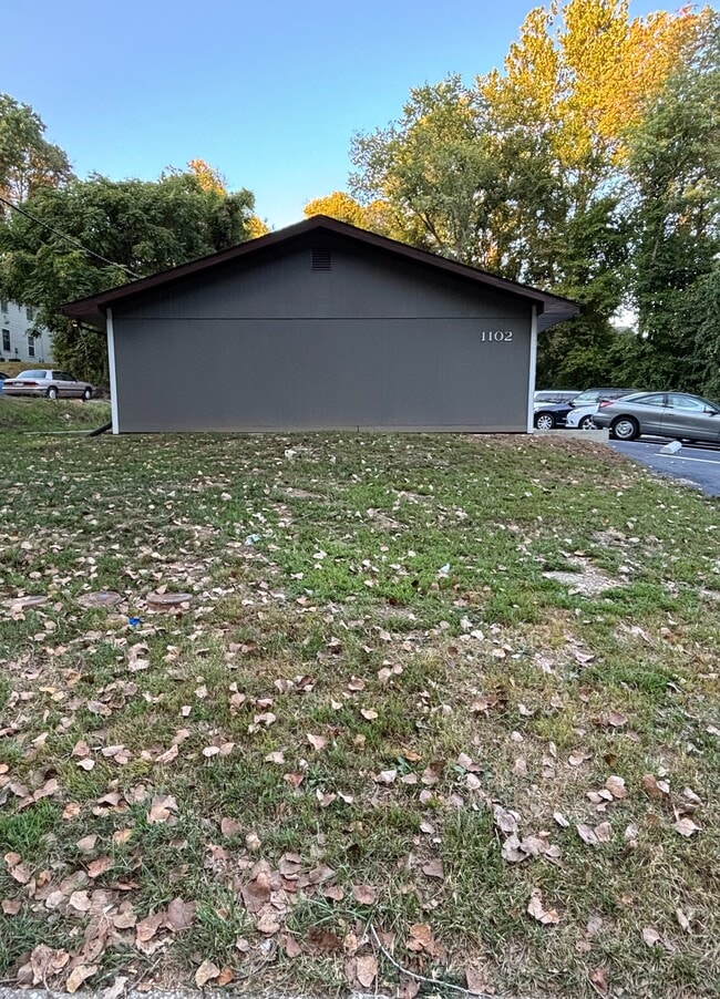 Building Photo - 1102 Apache Dr