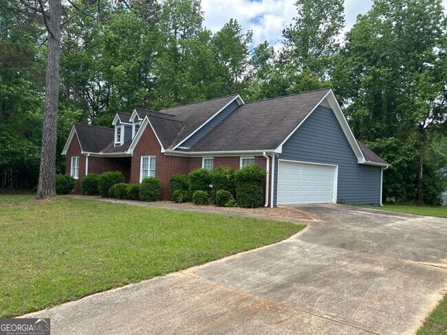 Building Photo - 361 Brickleberry Ridge