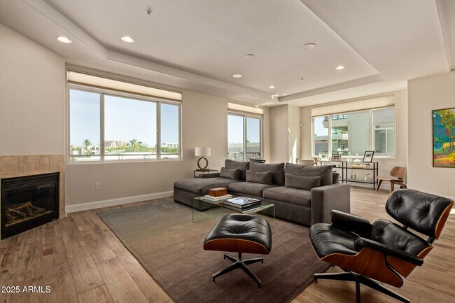 Foto del edificio - 3801 N Goldwater Blvd