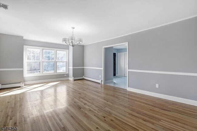 Building Photo - 82 S Powder Mill Rd