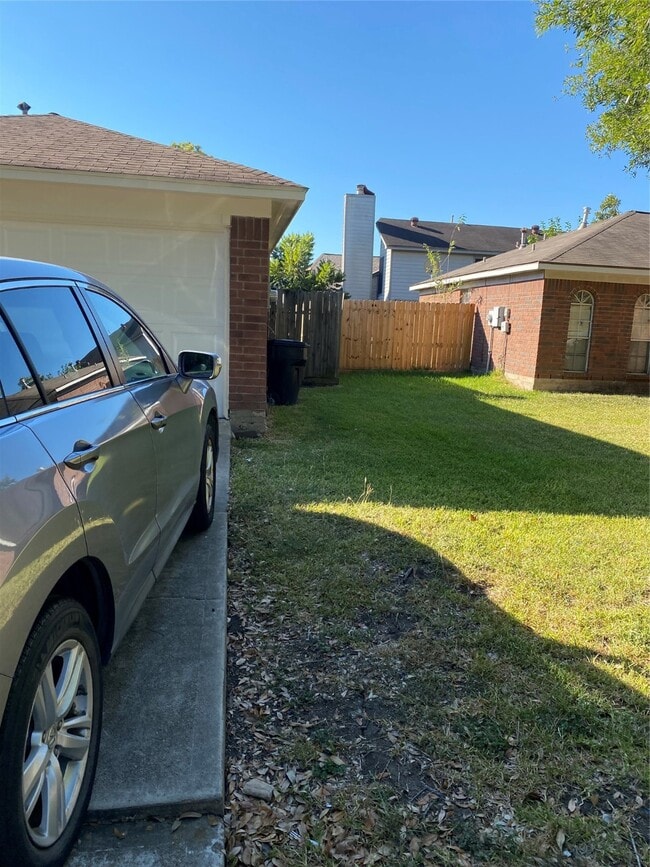 Foto del edificio - 6303 Southwood Ct S