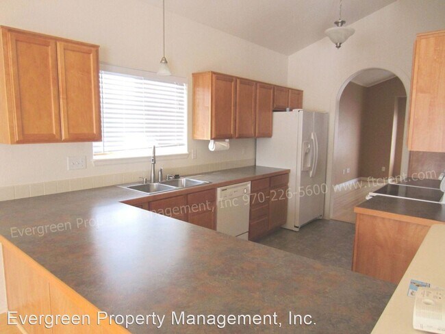 Foto del edificio - 3 br, 2.5 bath House - 2456 Ashland Lane