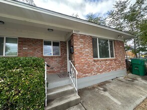 Building Photo - 1115 Buena Vista Ave