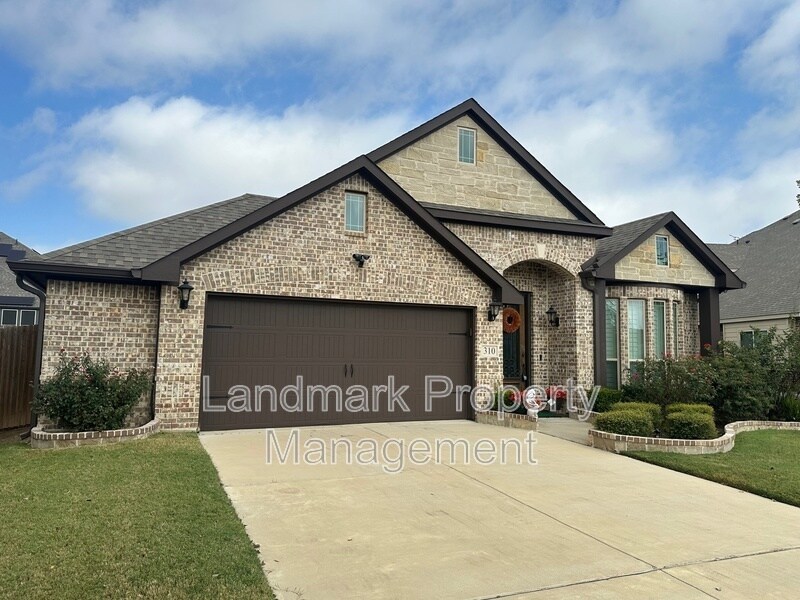 Foto del edificio - 310 Marigold Ct