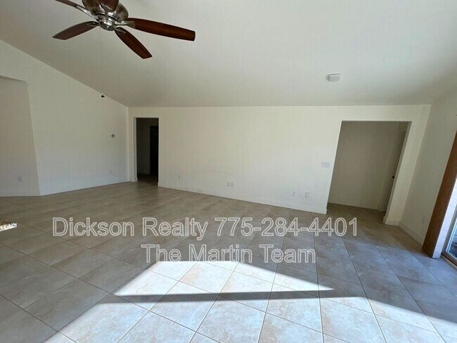Building Photo - 7635 Souverain Ln