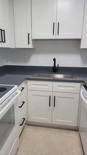 Foto del edificio - 6882 NW 173rd Dr