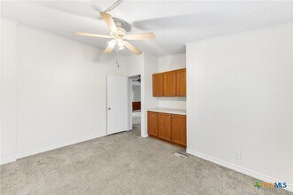 Building Photo - 2676 Pahmeyer Rd
