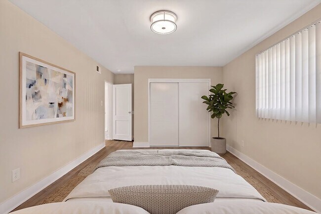 Foto del edificio - The Barrington Apartments