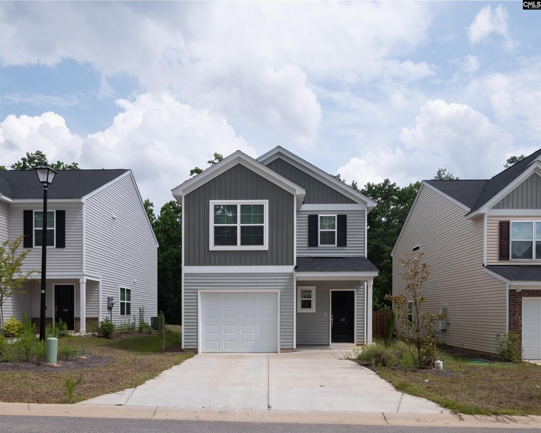 Foto principal - 144 Kings Parish Ct