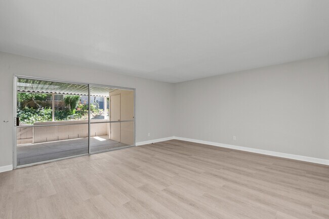 Building Photo - 26851 Oak Branch Cir