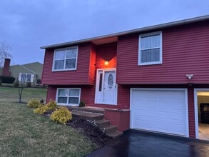 Building Photo - 5735 Stonykill Dr