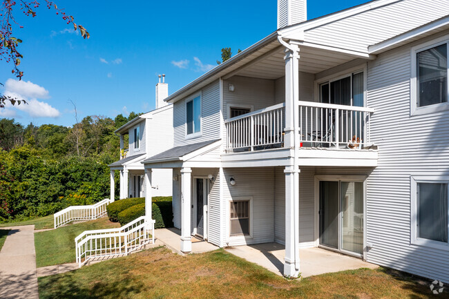 Building Photo - Arbor Landings