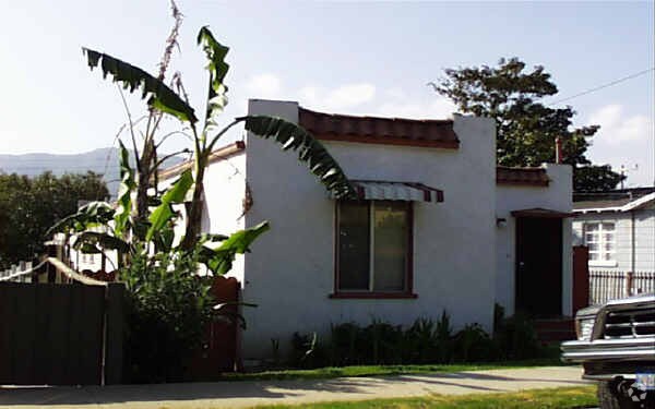 Foto del edificio - 551 N Mill St
