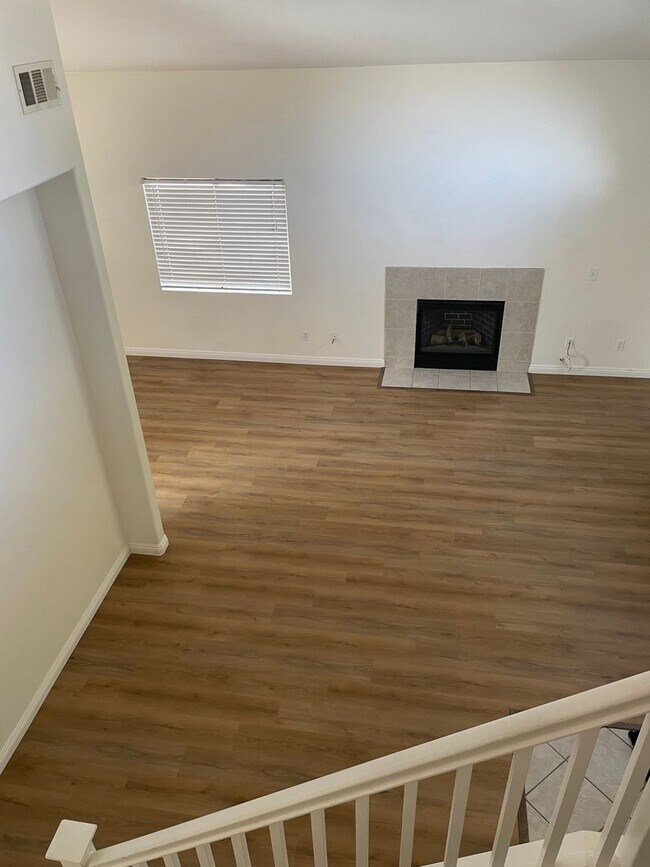 Foto del edificio - 12866 Brookdale St