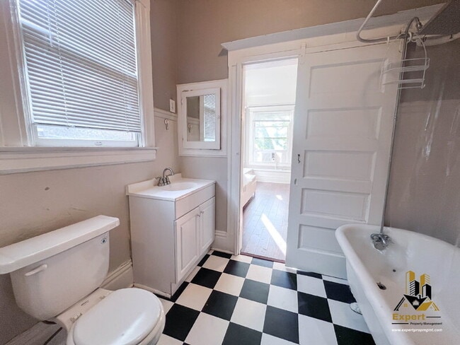 Foto del edificio - 1708 16th St