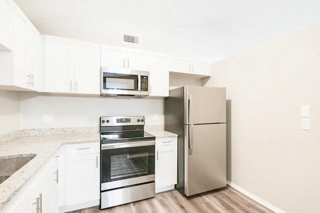 Foto del edificio - 7701 Arlight Dr
