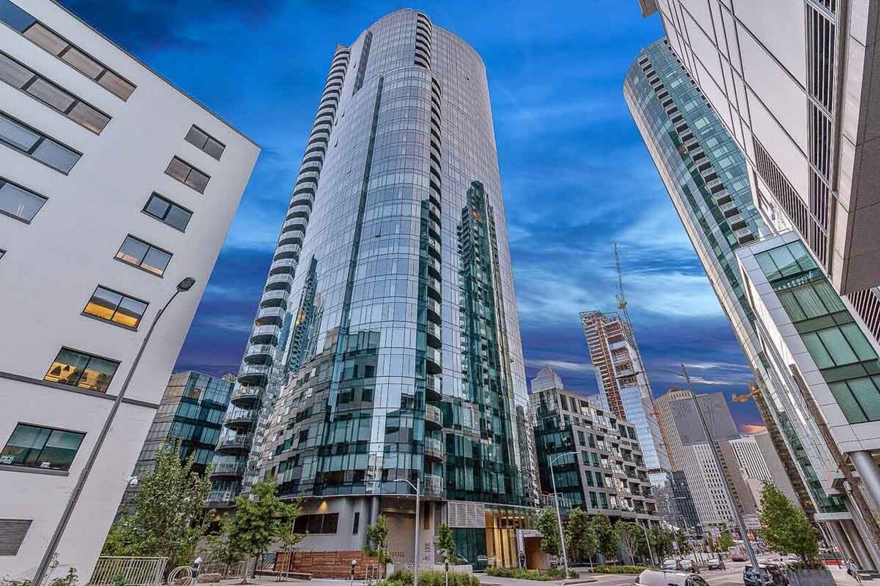 Primary Photo - Rincon Hill: Bright & Spacious Condo w/ A/...