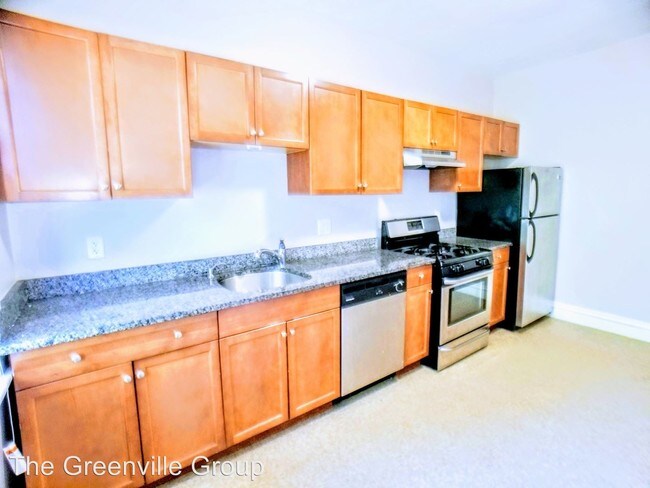 Building Photo - 86 Winthrop St