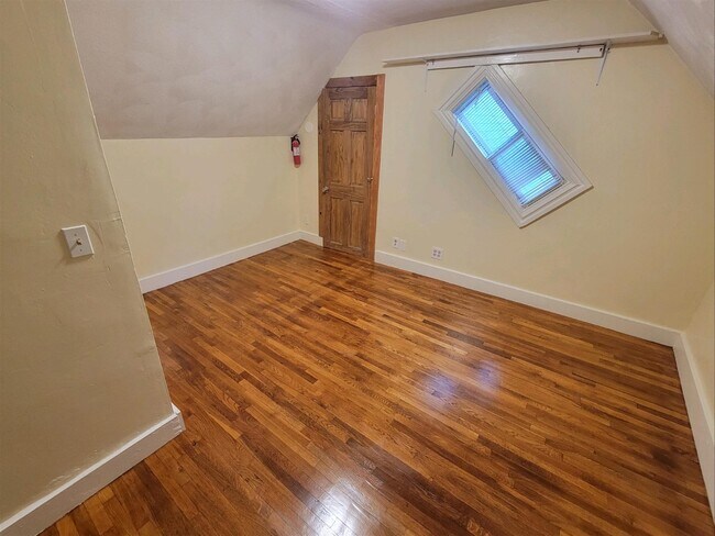Foto del edificio - 89 Cedar St