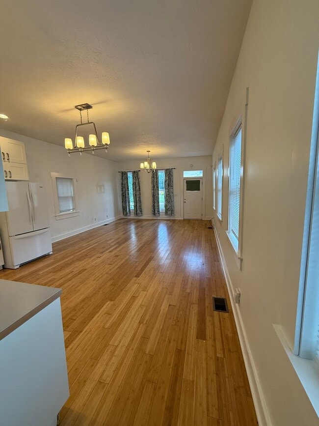 Photo - 3-BED 2-BATH IN SHELBY PARK W/ 3-CAR GARAGE House