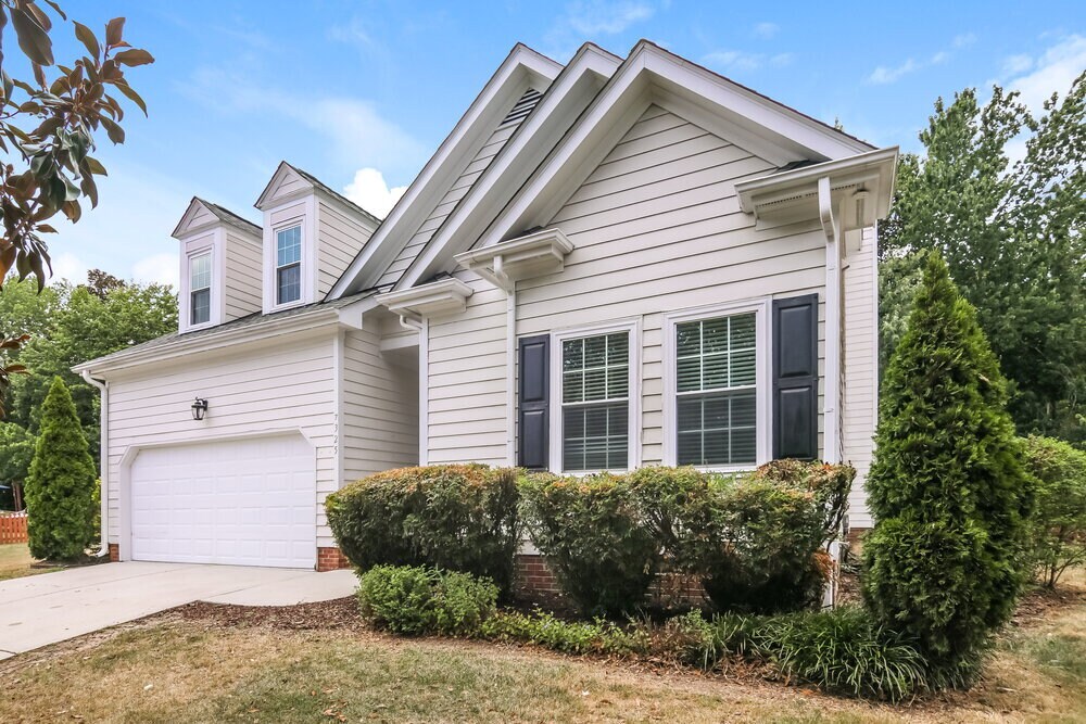 Foto principal - 7325 John Hopkins Ct