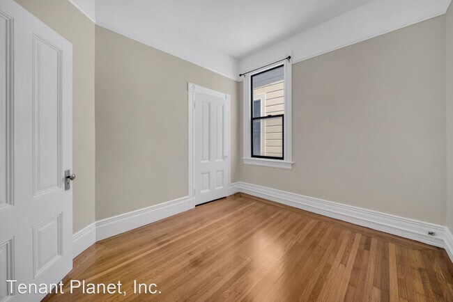 Building Photo - 2 br, 1 bath House - 849 Capp St, Unit C
