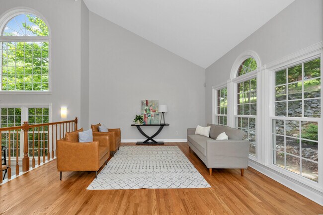 Foto del edificio - 3035 Box Canyon Rd SE