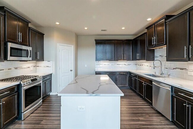 Foto del edificio - 19717 Abigail Way