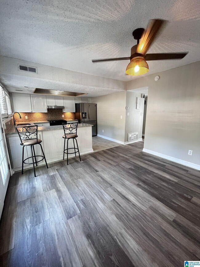 Foto del edificio - 3643 Haven View Cir
