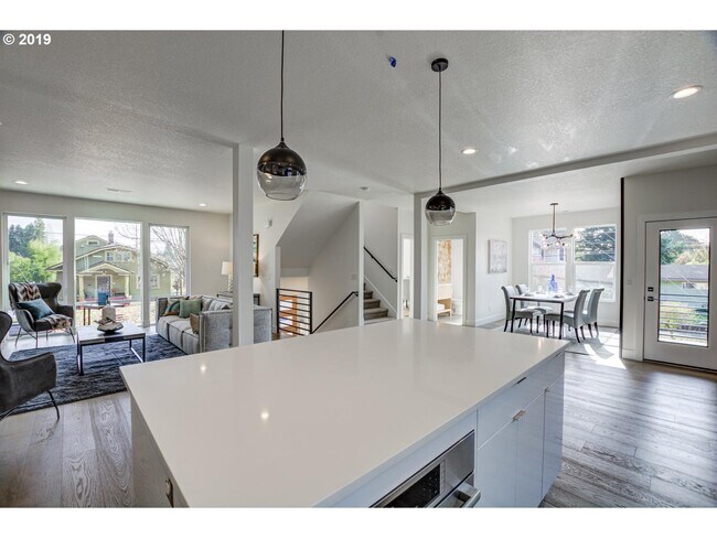 Foto del edificio - 2873 SE 41st Ave