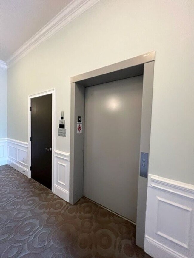 Foto del edificio - 2BR/2FULL BATH! Down Town Wilmington ''The Weldon'', an art deco Brooklyn Arts district.