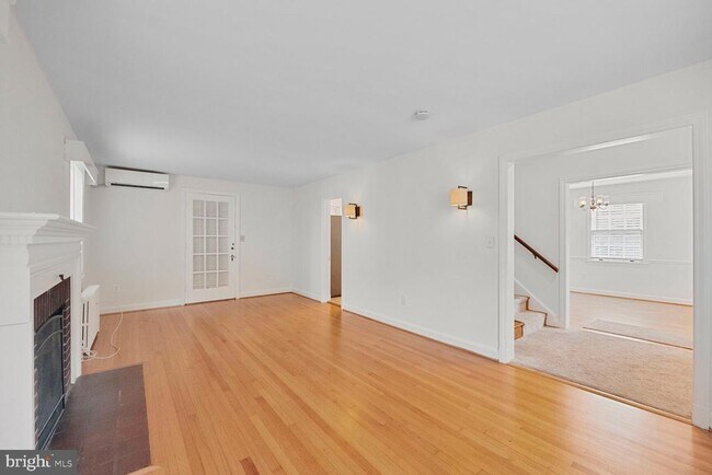Foto del edificio - 4520 Middleton Ln