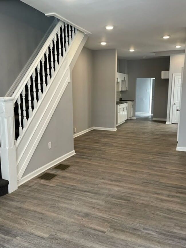 Building Photo - Anika Homes 3 Bedroom