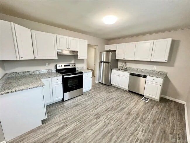 Building Photo - 4127 Oakdell Ave