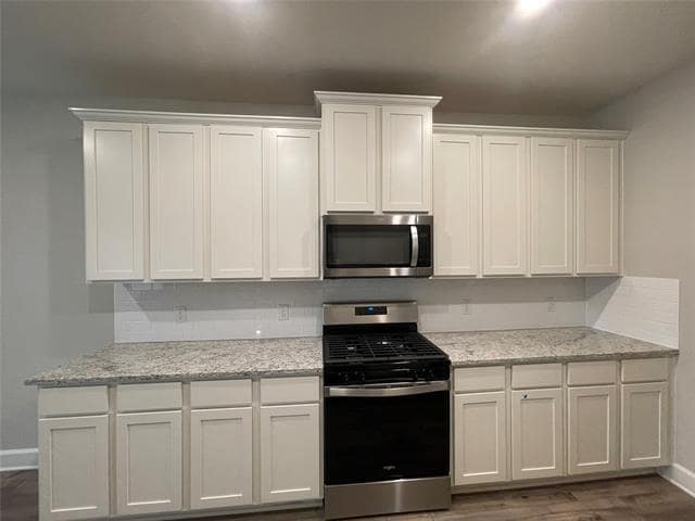 Building Photo - 2101 Atwood Dr