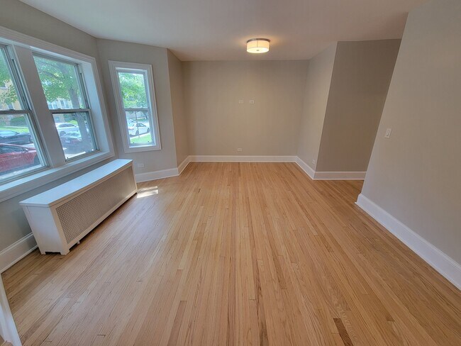 Foto del edificio - 6422 N Richmond St