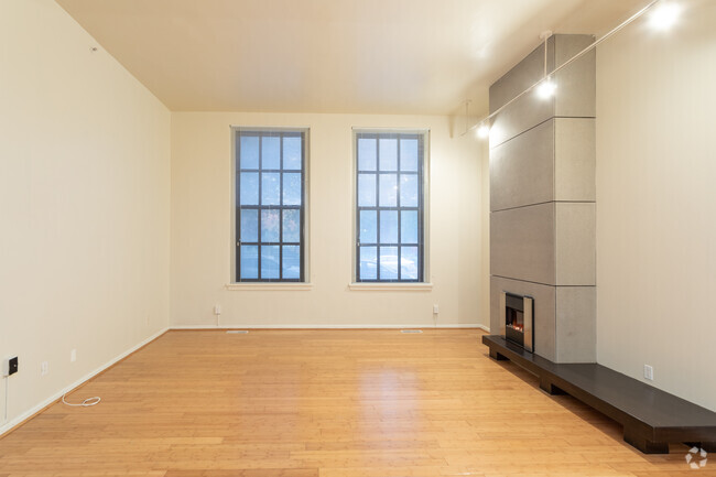 2BR, 1BA - 1100 SF - The Telephone Building