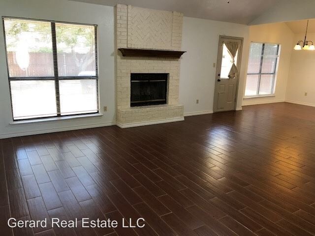 Building Photo - 3 br, 2 bath House - 4341 Bluebonnet