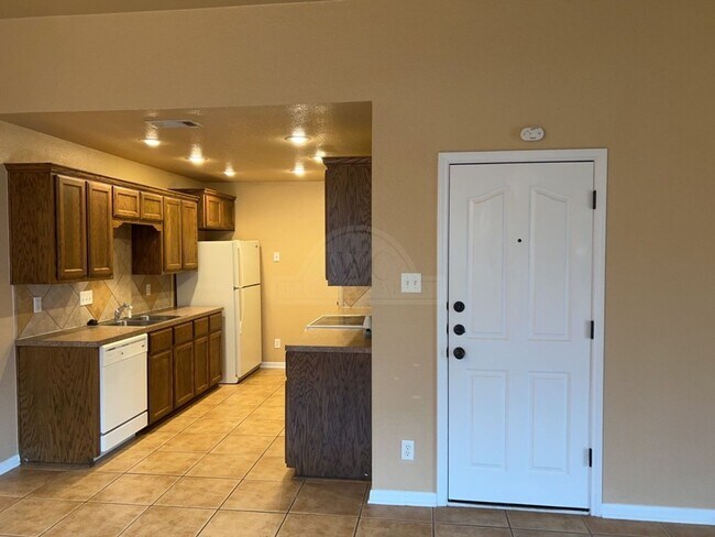 Building Photo - 4701 Autumn Valley Dr