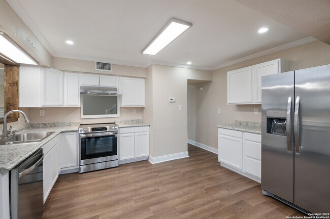 Foto del edificio - 2807 Casey Rd