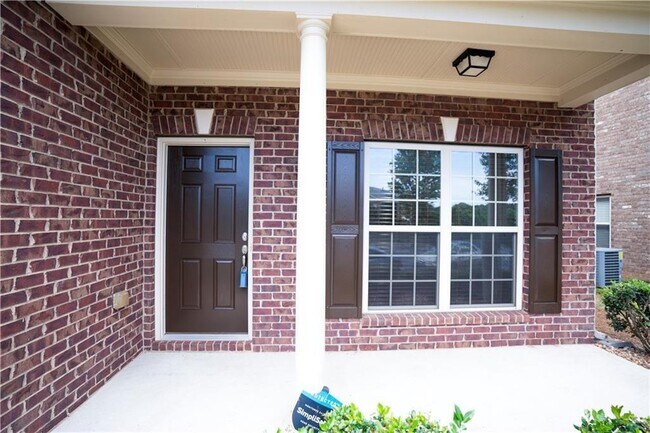 Building Photo - 2412 Harpers Way