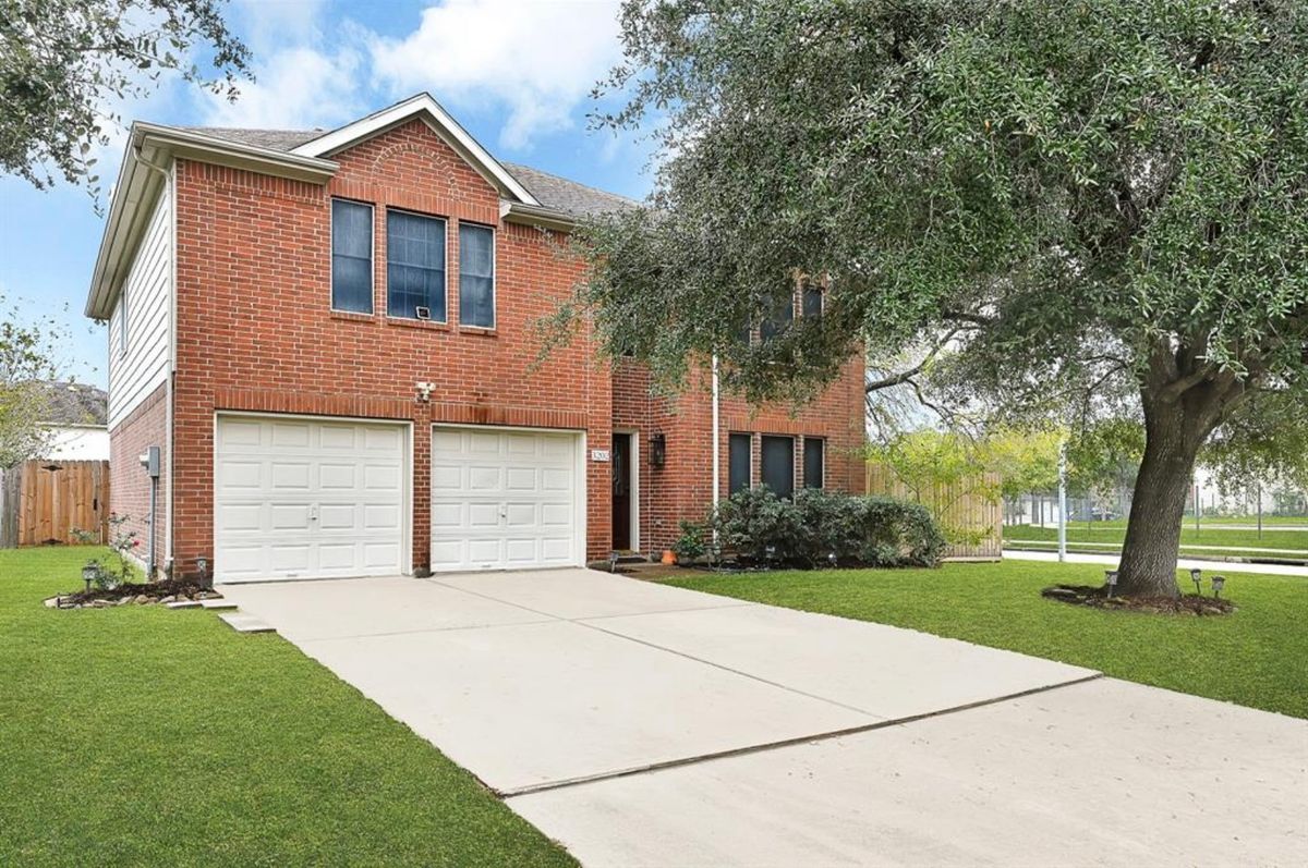 Foto principal - 3202 Starbridge Park Ln