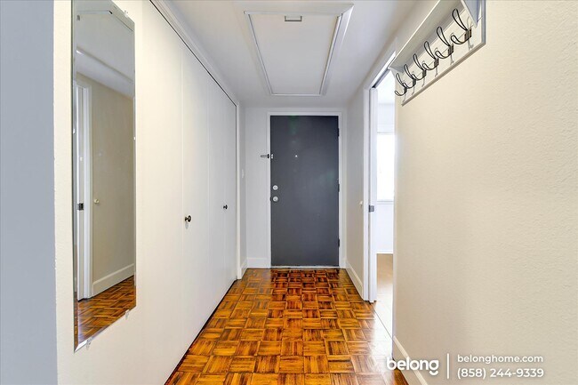Building Photo - 12017 Caminito Campana