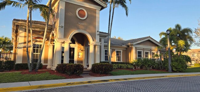 Foto del edificio - 5818 Hampton Hills Blvd