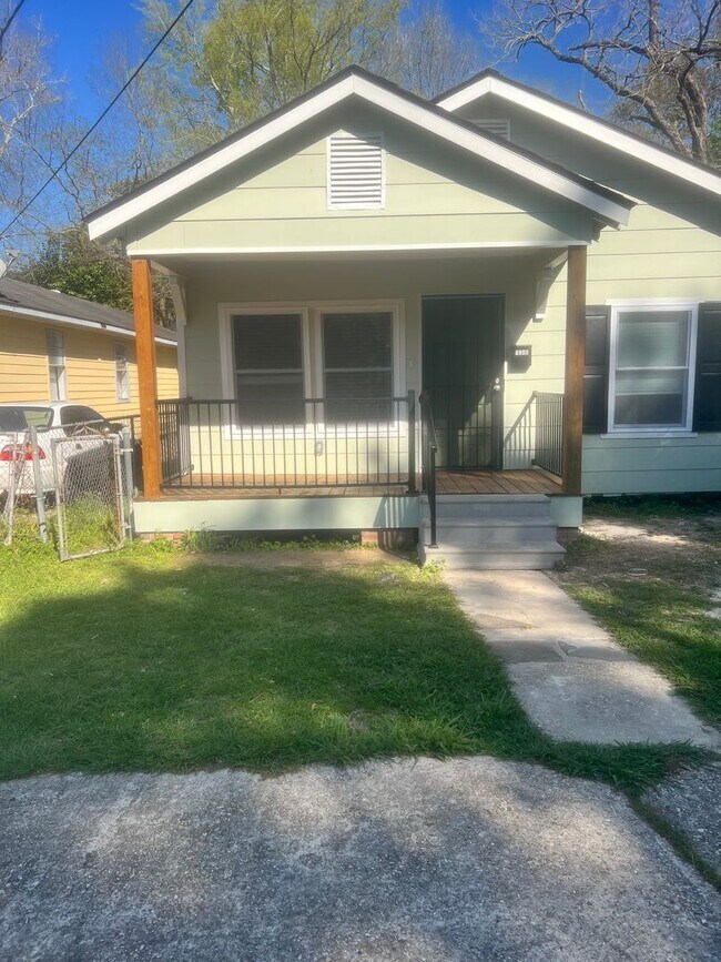 Building Photo - 1348 N 37th St